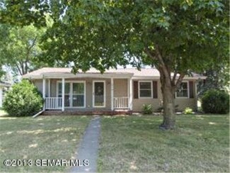 219 S 10th St, Lake City, MN 55041