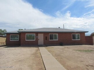 4866 E 13th St, Tucson, AZ 85711