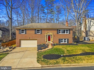 4218 Avon Dr, Dumfries, VA 22025