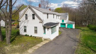 86 Harrison Ave, Gardiner, ME 04345
