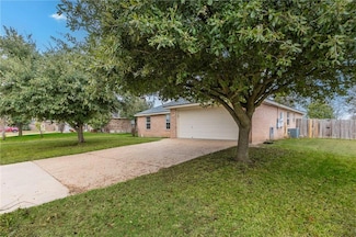 4213 Larry Don Ln, Waco, TX 76708