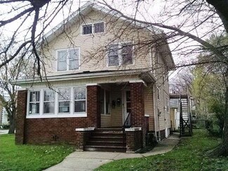 1225 9th St, Rockford, IL 61104