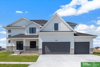 10118 S 191st St, Omaha, NE 68136