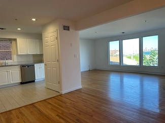 8911 Riverside Place Unit 1, North Bergen, NJ 07047