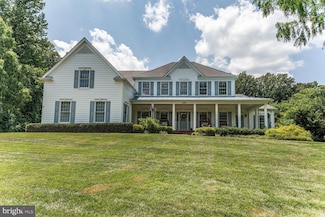 5090 Hazel Ferguson Dr, Fairfax, VA 22030