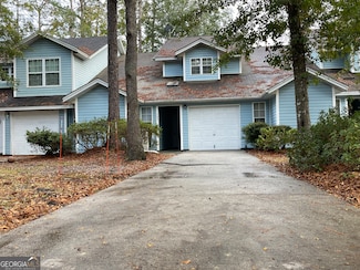 105 E Lakemont Dr, Kingsland, GA 31548