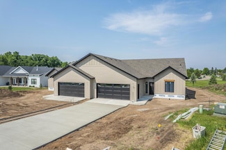 118 Altavista Dr, Detroit Lakes, MN 56501