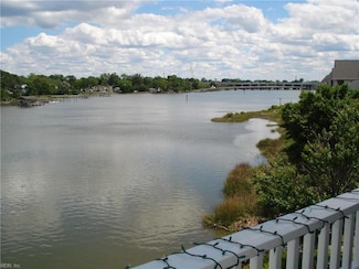 240 Dockside Dr Unit C, Hampton, VA 23669