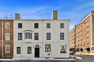 4 Union St Unit 3, Salem, MA 01970