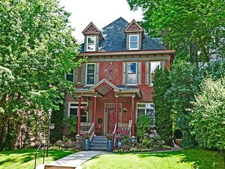 1417 Wightman St, Pittsburgh, PA 15217