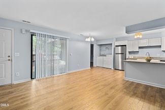 168 Summerwalk Cir Unit 168, Chapel Hill, NC 27517