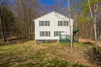 300 Middlefield Rd, Chester, MA 01011