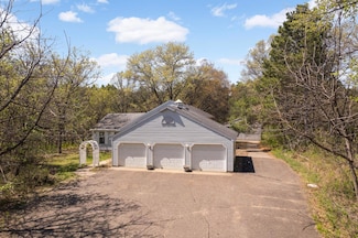 21064 Eveleth St NE, Cedar, MN 55011