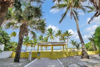 12 Sunset Ln, Pompano Beach, FL 33062