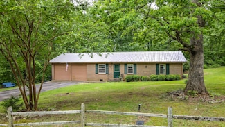 141 County Road 513, Etowah, TN 37331