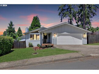 1500 E Taylor Ave, Cottage Grove, OR 97424