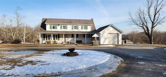 9 King Rd, Foster, RI 02825