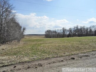 19052 195th Ave, Little Falls, MN 56345