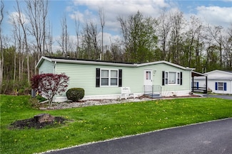 47 Hidden Meadows Dr, Bergen, NY 14416