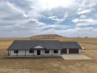 10708 30f St SW, Dickinson, ND 58601