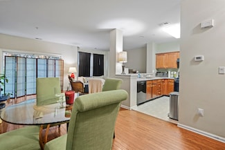 79 Lydia Dr Unit A1, West New York, NJ 07093