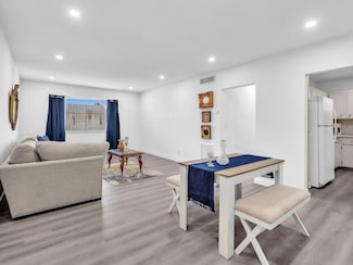 330 S Cypress Rd Unit 628, Pompano Beach, FL 33060