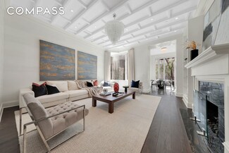 42 W 71st St, New York, NY 10023
