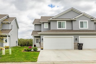 7000 Lake Hill Dr Unit 24, Des Moines, IA 50320