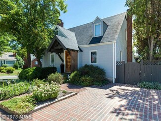 5800 22nd St N, Arlington, VA 22205