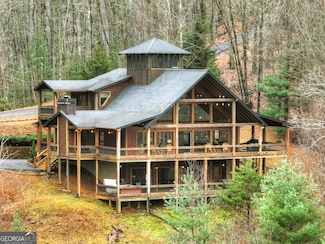 904 Racoon Rd, Blue Ridge, GA 30513