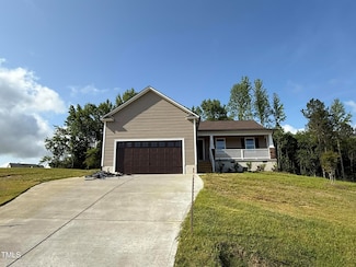 233 Constellation Ct, Benson, NC 27504