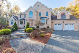 4 Bens Way, Hopedale, MA 01747