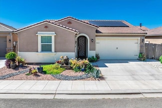 3930 Saginaw Ave, Clovis, CA 93619