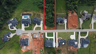 734 Castle Stone Dr, Moore, SC 29369