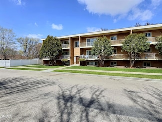 912 E Owens Ave Unit 3, Bismarck, ND 58501