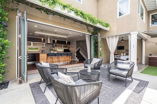 291 Argonne Ave, Long Beach, CA 90803