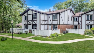 425 Birchwood Rd Unit 425, Medford, NY 11763