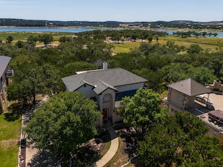 704 Deckhouse Dr, Lago Vista, TX 78645