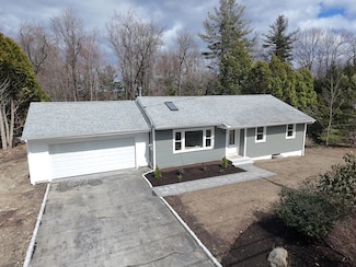 5 Avery Heights Dr, Holden, MA 01520