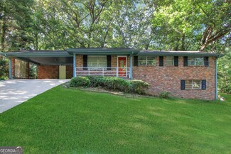 5835 S Bear Dr, Douglasville, GA 30135