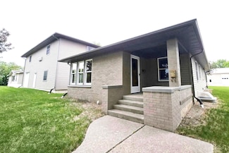 412 E 3rd St, Miller, SD 57362