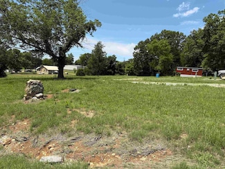 4067 Hwy 58 Unit MONTHLY, Poughkeepsie, AR 72569