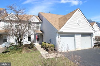 143 Birch Hollow Dr Unit 164, Bordentown, NJ 08505