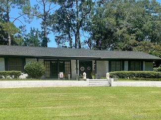 107 Pinehurst Dr, Enterprise, AL 36330