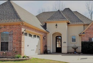 324 Wood Springs, Haughton, LA 71037