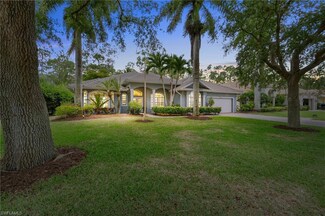 9812 Rocky Bank Dr, Naples, FL 34109