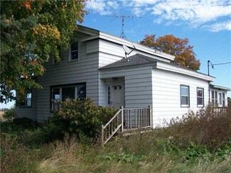 4581 Middle Reservation Rd, Perry, NY 14530