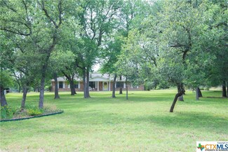 10646 Rocking H Rd, Salado, TX 76571