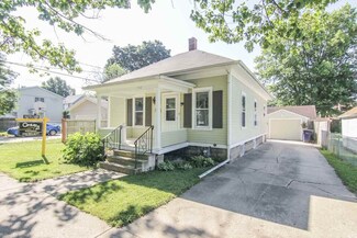 715 Wilson Ave, Janesville, WI 53548