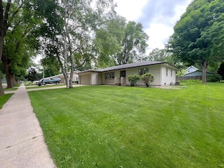 1804 7th St SW, Willmar, MN 56201